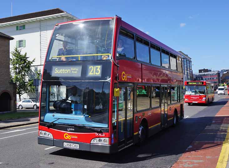 Go-Ahead London Alexander Dennis Enviro400 Optare Esteem DOE28